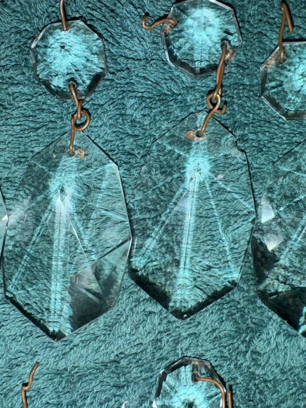 12 Antique Heavy Lead Crystal 1-7/8“Chandelier Prisms, Buttons, Rare Matching - Picture 3 of 5